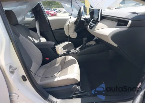 2020 Toyota Corolla Le z USA, uszkodzony, nr VIN 5YFEPRAE0LP111822